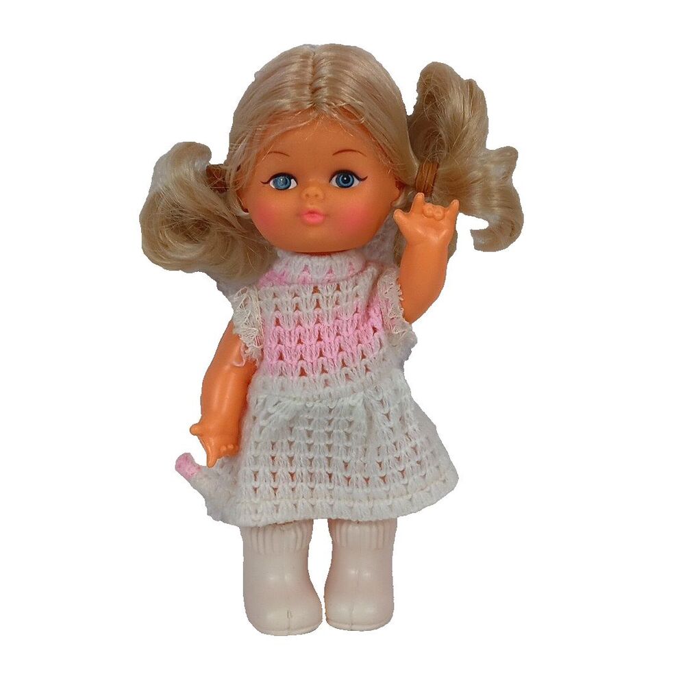 Vintage Uneeda Hong Kong Little Sisters Doll Original Outfit Blonde Blue Eyes